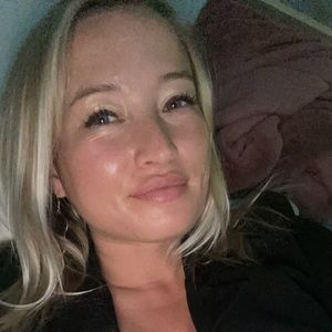 Meet your Posher, Ellise